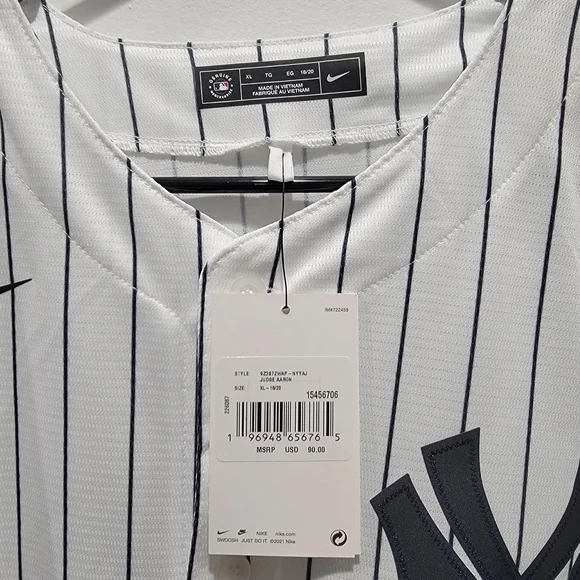 🆕️Nike New York Yankees Judge 99 Jersey Size XL - Picture 5 of 8